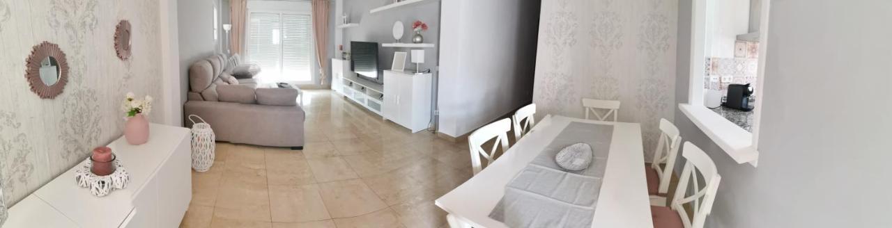 Manilva House Apartment Екстериор снимка