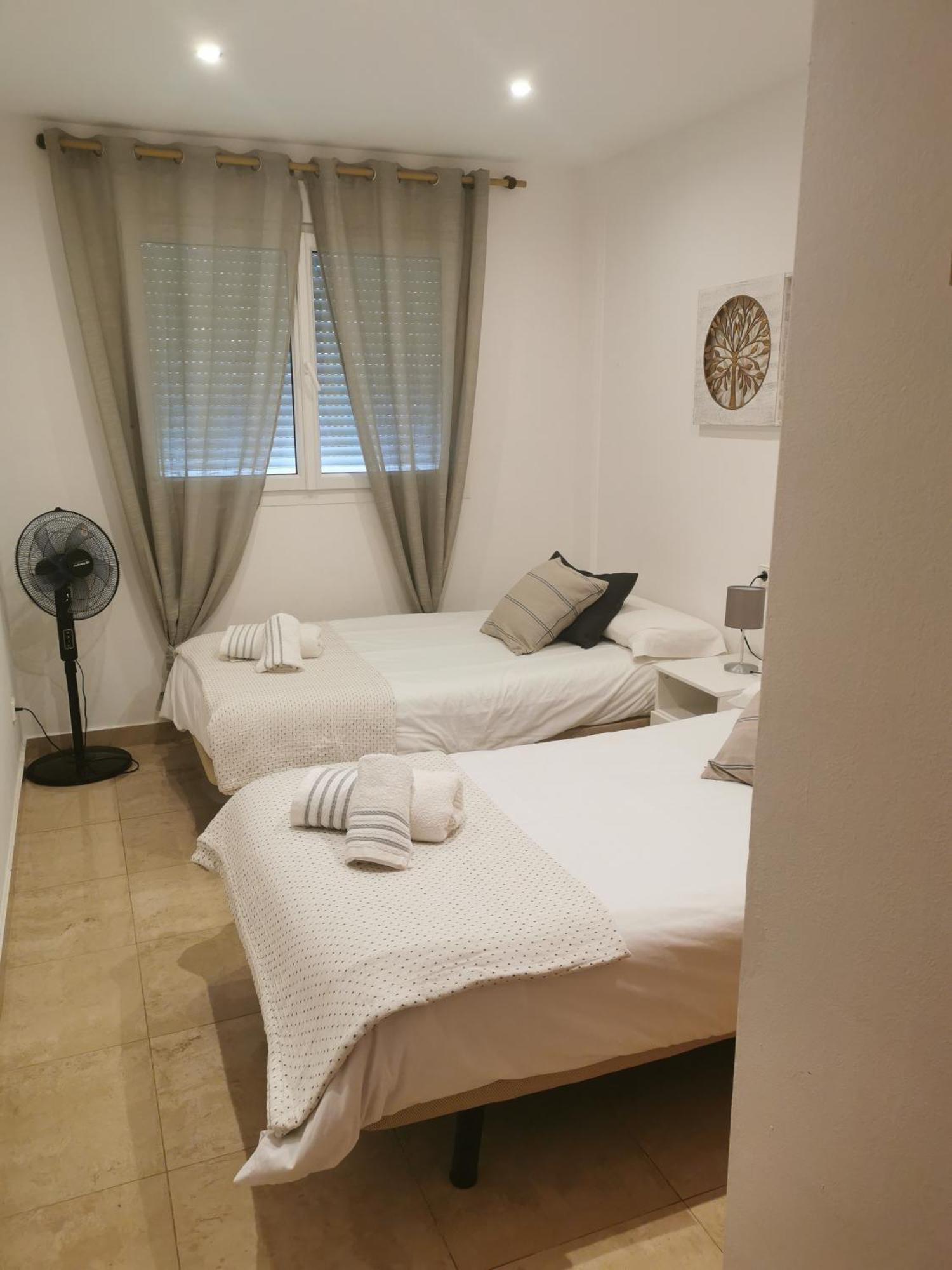 Manilva House Apartment Екстериор снимка
