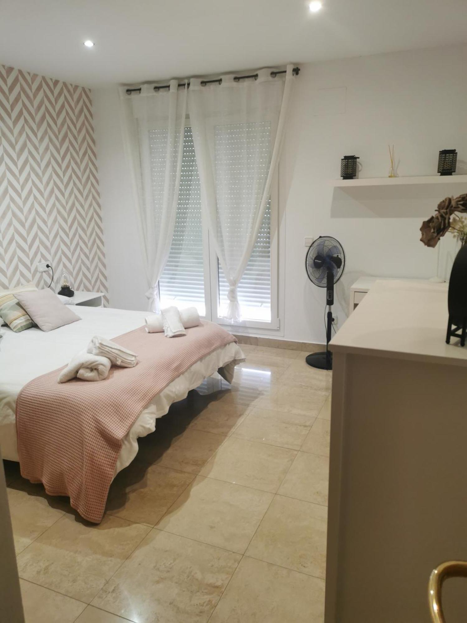 Manilva House Apartment Екстериор снимка